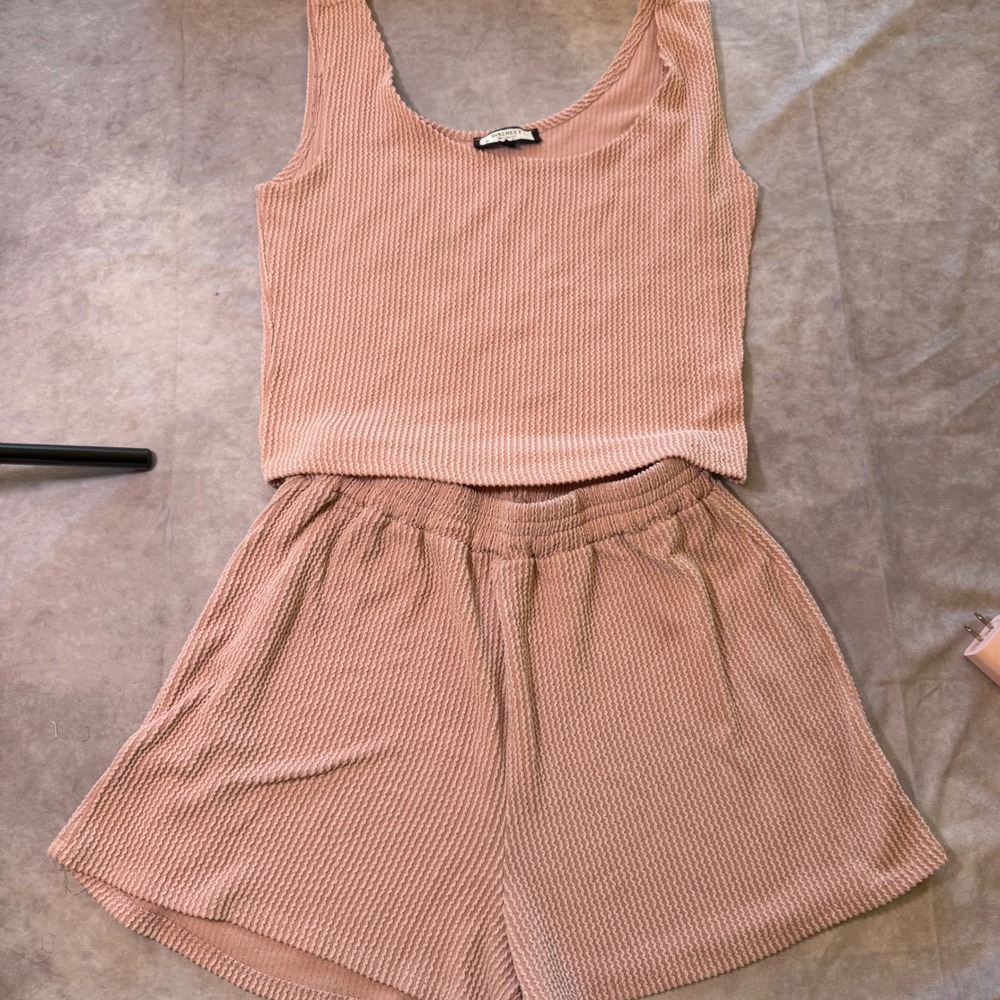 Discreet NYC Pink Ribbed Knit 2 Piece Set Tank Top and Shorts SET751 Womens L